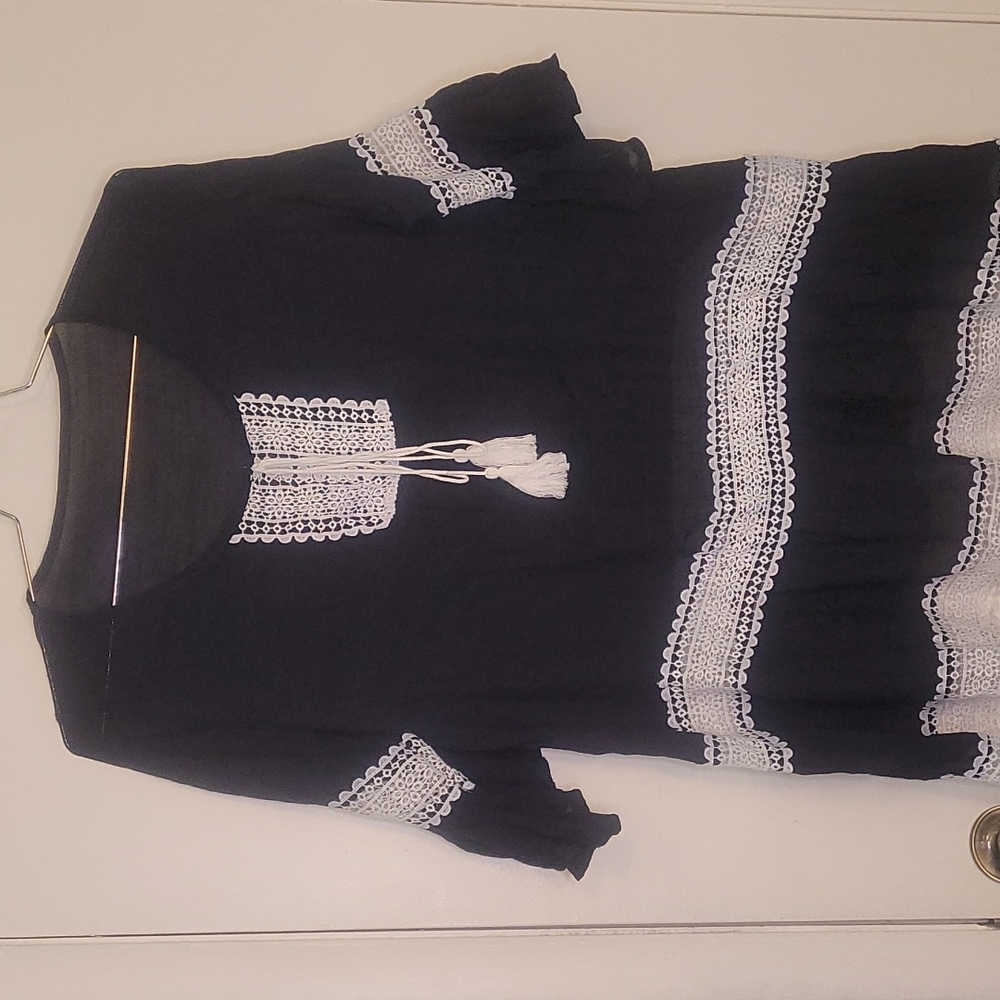 Top - Picture 3 of 5